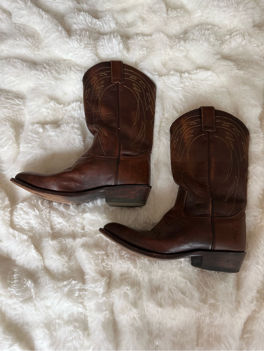 Vintage FRYE Billy Pull On Deco Stitch Boot - Size 8.5 Women’s